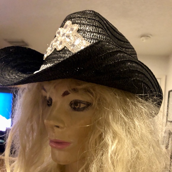 Black & Bling Cowgirl Hat - Picture 3 of 8